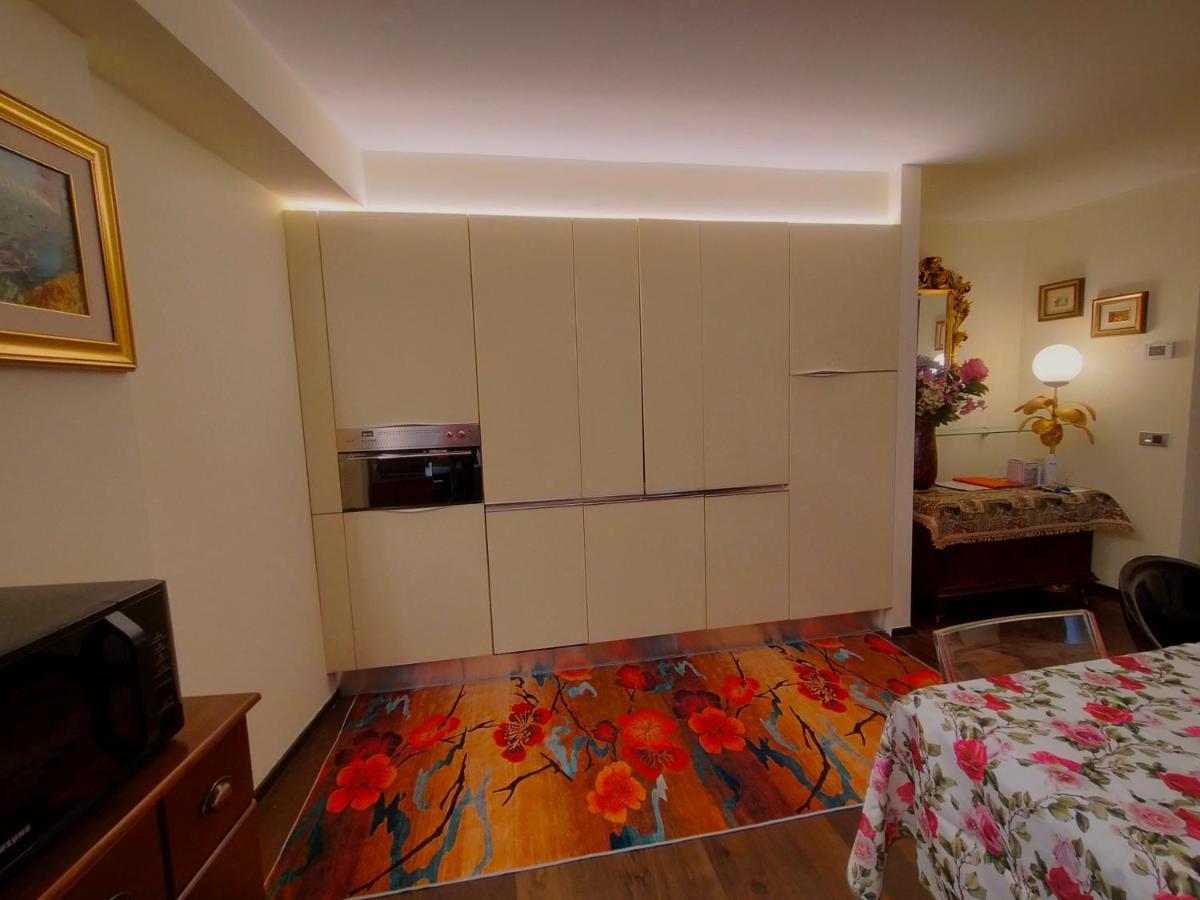 Verona City San Zeno Apartment Екстер'єр фото